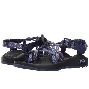 Chaco ZX/2 in BLUE WINK brand new. size 9
